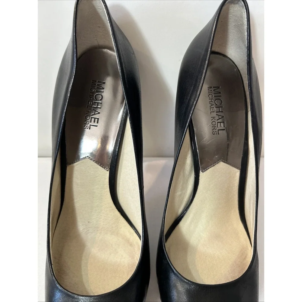 Michael Kors classic michael